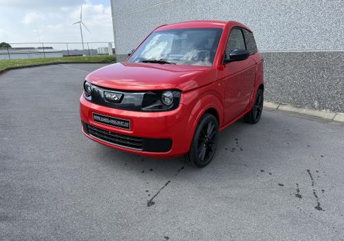 Ligier myli Epic avec direction assistée, multimédia carplay, électrique avec autonomie