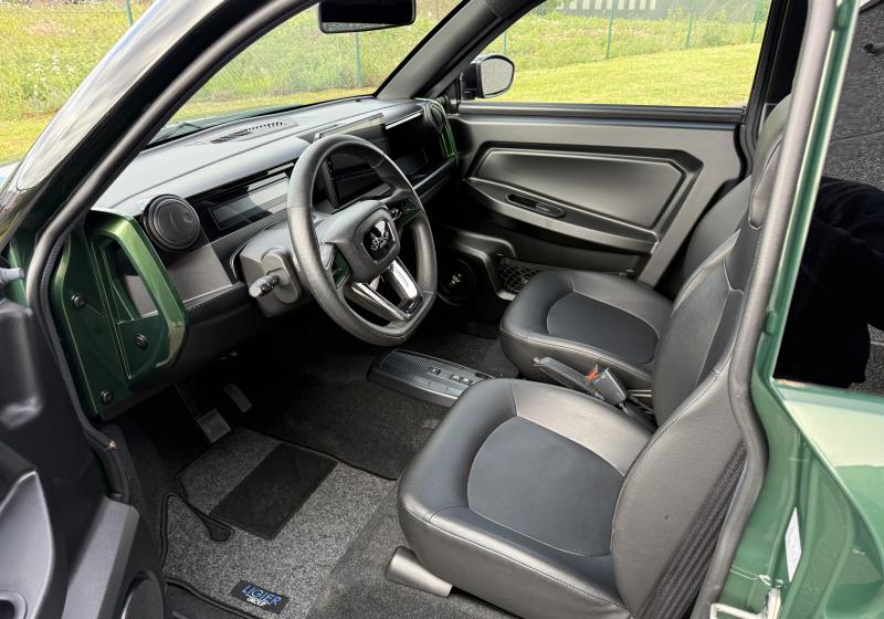 Ligier myli rebel avec multimédia carplay, électrique avec autonomie 192 km