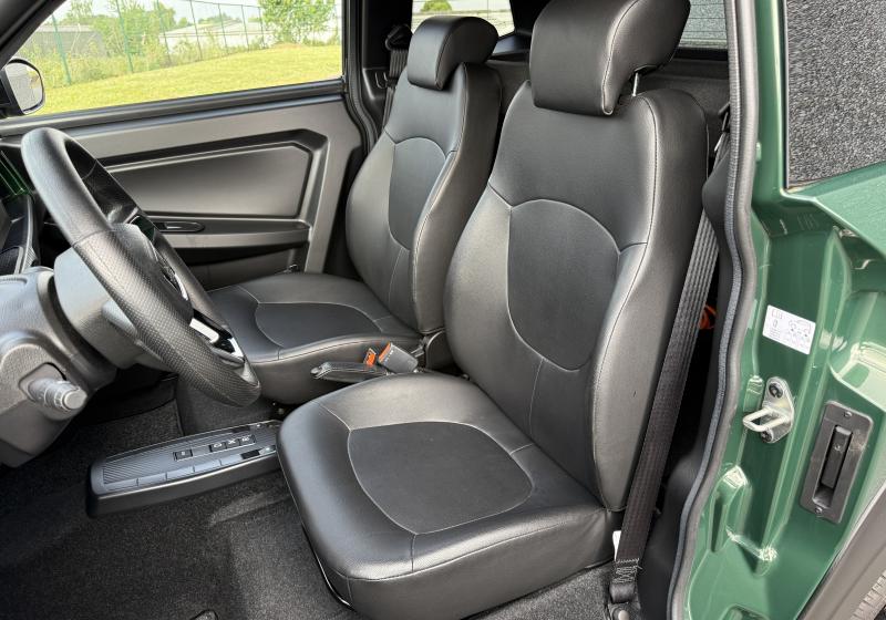 Ligier myli rebel avec multimédia carplay, électrique avec autonomie 192 km