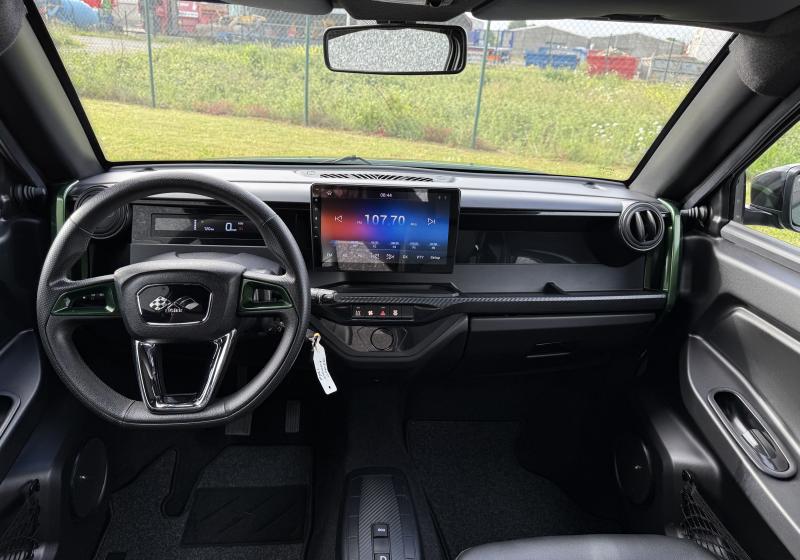 Ligier myli rebel avec multimédia carplay, électrique avec autonomie 192 km