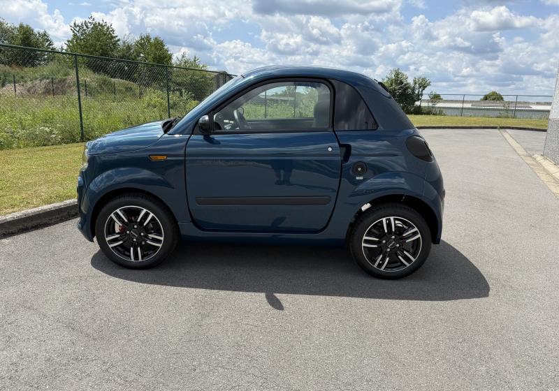 Microcar Dué 6 Must Dci avec Direction Assistée et Multimédia