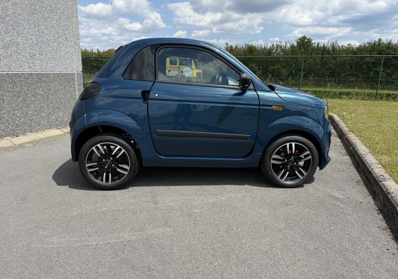 Microcar Dué 6 Must Dci avec Direction Assistée et Multimédia