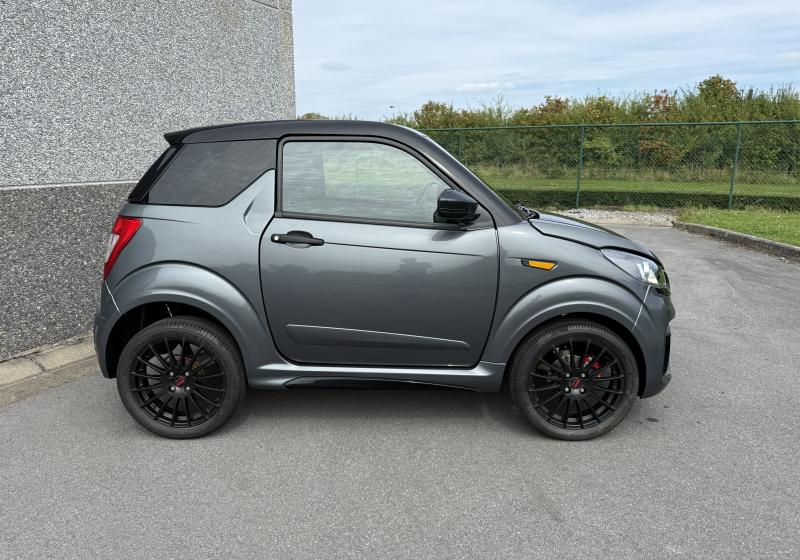 Ligier Js 50 C Sport Pack DCI Avec Airco, Carplay Et Direction Assistée