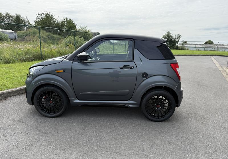 Ligier Js 50 C Sport Pack DCI Avec Airco, Carplay Et Direction Assistée