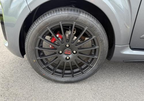 Ligier Js 50 C Sport Pack DCI Avec Airco, Carplay Et Direction Assistée