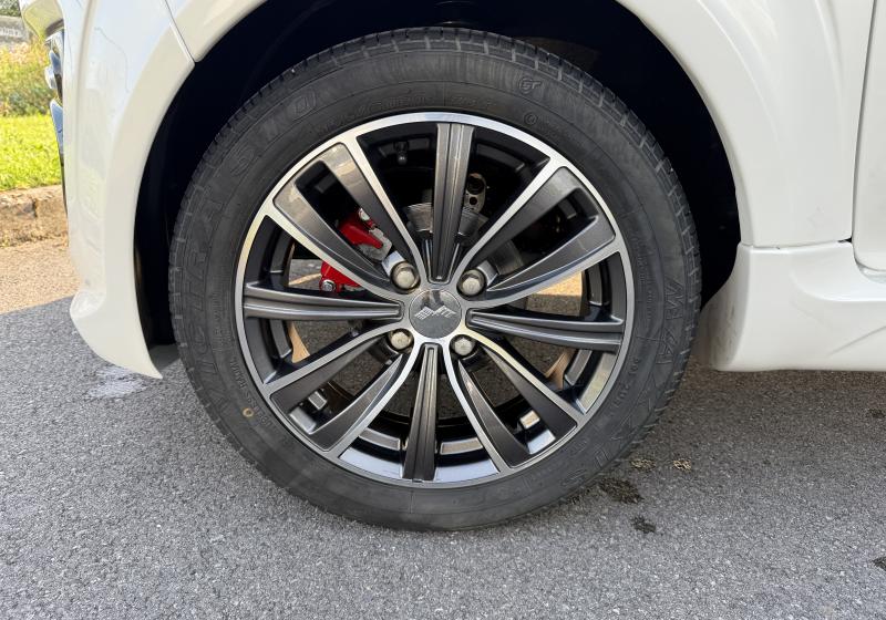 Ligier Js 50 L Elégance DCI Avec Multimédia