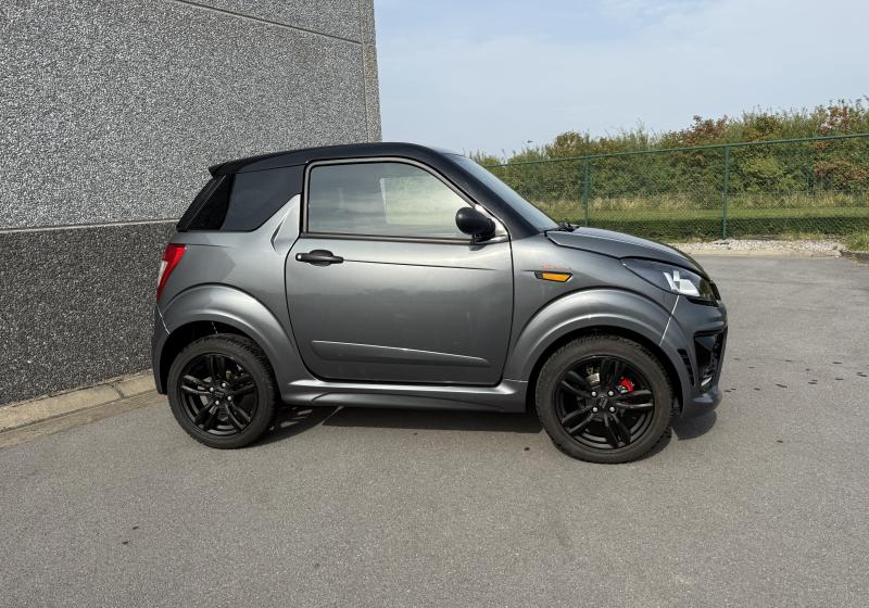 Ligier Js 50 C Sport Pack DCI Avec Multimédia Et Direction Assistée