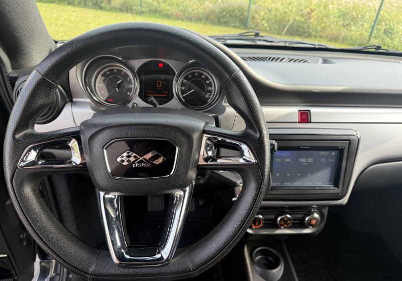 Ligier Js 50 C Sport Pack DCI Avec Multimédia Et Direction Assistée