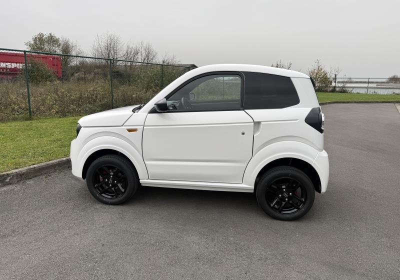 Ligier myli I Deal avec direction assistée, électrique 8.28 kWh