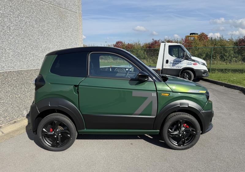 Ligier Myli rebel X avec multimédia carplay, électrique 12.42 kWh