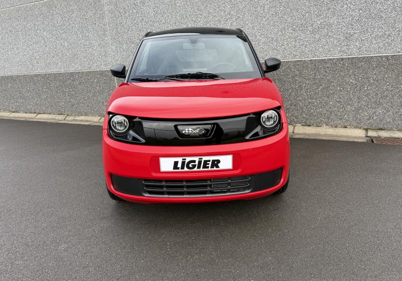 Ligier Myli Epic Diesel revo 5 + avec direction assistée et Carplay