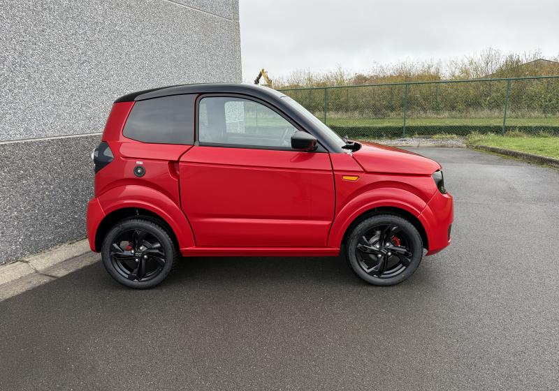 Ligier Myli Epic Diesel revo 5 + avec direction assistée et Carplay