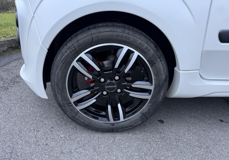 Microcar M-Go 6 Plus édition Spécial Must Progress