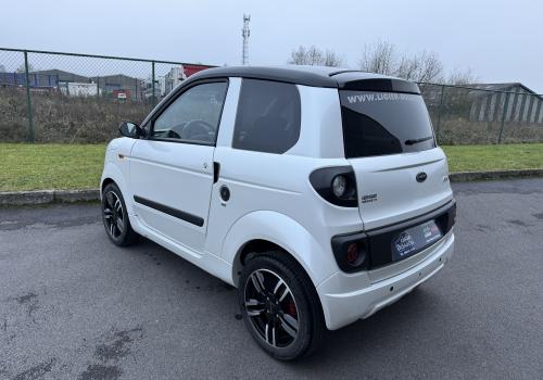 Microcar M-Go 6 Plus édition Spécial Must Progress