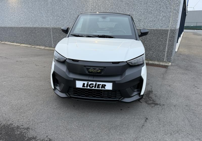 Ligier Js 50 C Elite Diesel revo 5 + avec direction assistée et Carplay