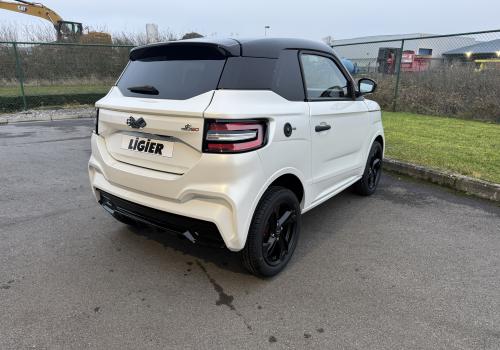 Ligier Js 50 C Elite Diesel revo 5 + avec direction assistée et Carplay