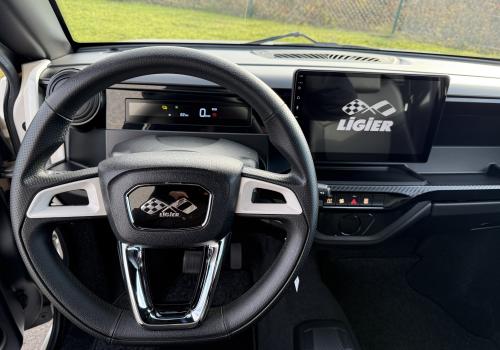 Ligier Myli Epic avec direction assistée, Carplay , électrique 8.28 kWh
