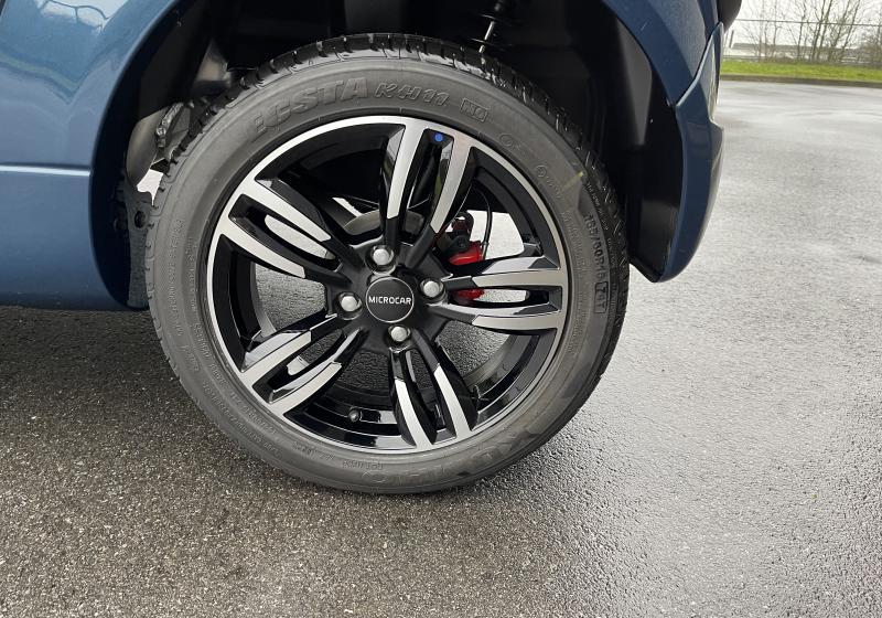 Microcar M-Go 6 Plus édition Spécial Must Progress