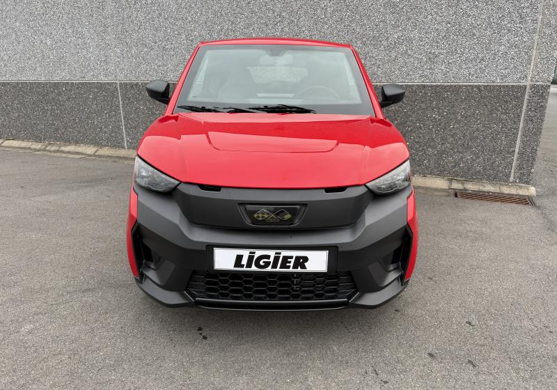 Ligier Js 50 C Select Diesel revo 5 + avec direction assistée et Carplay