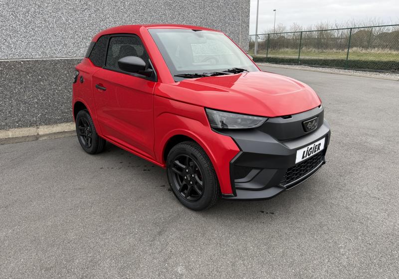 Ligier Js 50 C Select Diesel revo 5 + avec direction assistée et Carplay