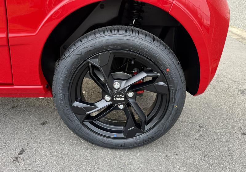 Ligier Js 50 C Elite Diesel revo 5 + avec direction assistée et Carplay