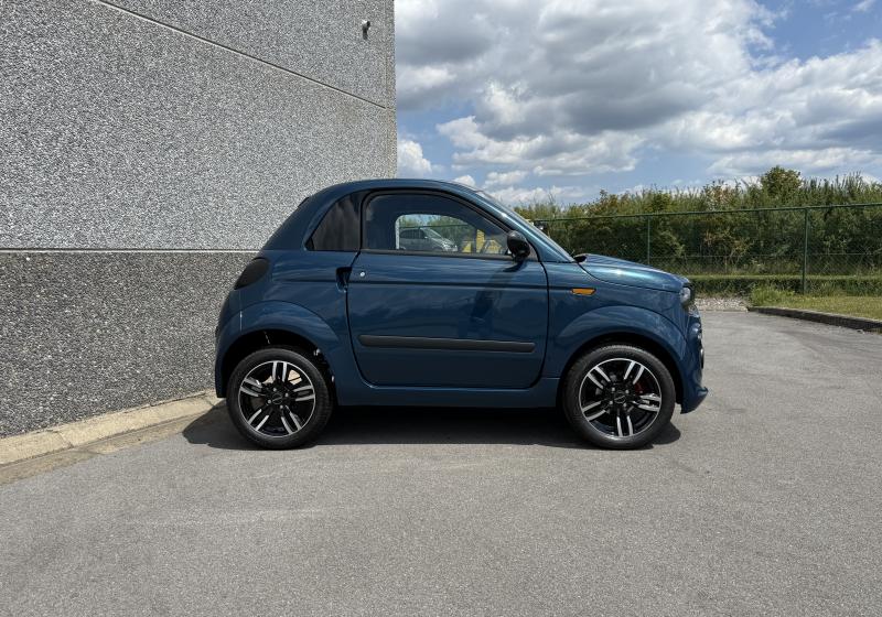 Microcar Dué 6 Must Dci avec Direction Assistée et Multimédia