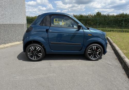 Microcar Dué 6 Must Dci avec Direction Assistée et Multimédia