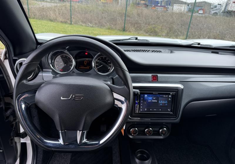 Ligier Js 60 Chic DCI avec Multimédia, Clim Et Direction Assistée !