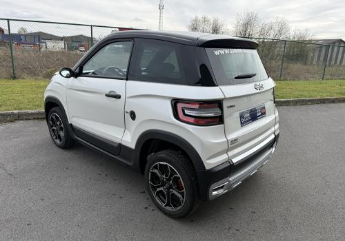 Ligier Js 60 Chic DCI avec Multimédia, Clim Et Direction Assistée !