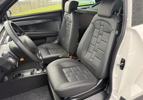 Ligier Js 60 Chic DCI avec Multimédia, Clim Et Direction Assistée !