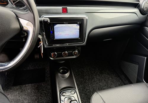 Ligier Js 60 Chic DCI avec Multimédia, Clim Et Direction Assistée !