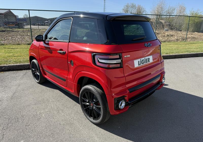 Ligier Js 60 Sport Ultimate DCI Avec Airco, Carplay Et Direction Assistée