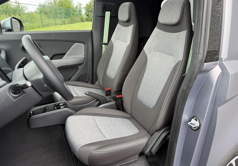 Ligier Linktour alumi pro Electrique avec Clim et Carplay
