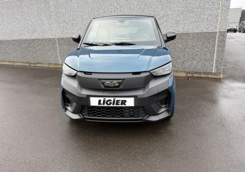 Ligier Js 50 C Elite avec Clim, direction assistée et Carplay