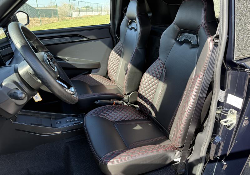 Ligier Js 50 C Ultimate avec Clim, Direction Assistée et Carplay