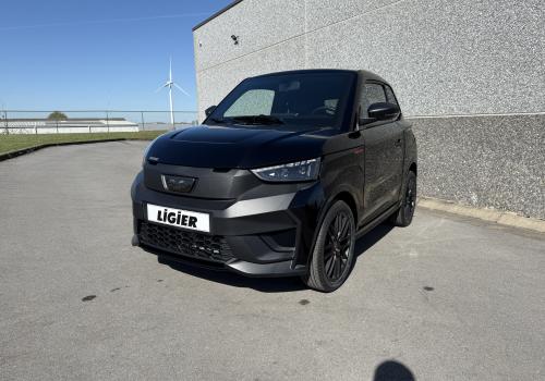 Ligier Js 50 C Ultimate avec Clim, Direction Assistée et Carplay