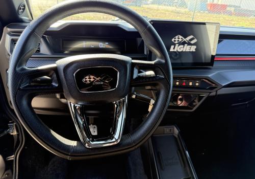 Ligier Js 50 C Ultimate avec Clim, Direction Assistée et Carplay