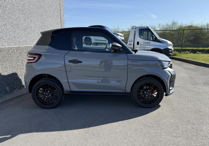 Ligier Js 50 C Ultimate avec Clim, Direction Assistée et Carplay