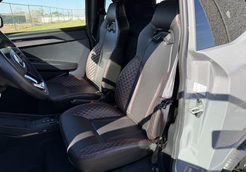 Ligier Js 50 C Ultimate avec Clim, Direction Assistée et Carplay