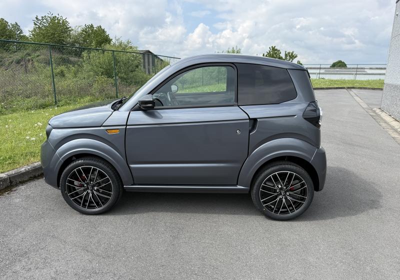 Ligier MYli I-Deal avec Carplay