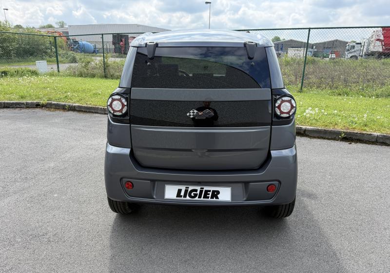 Ligier MYli I-Deal avec Carplay