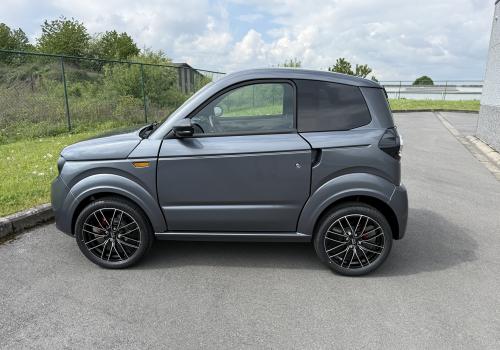 Ligier MYli I-Deal avec Carplay