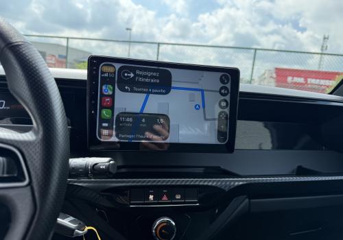 Ligier MYli I-Deal avec Carplay