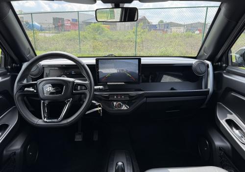 Ligier MYli I-Deal avec Carplay