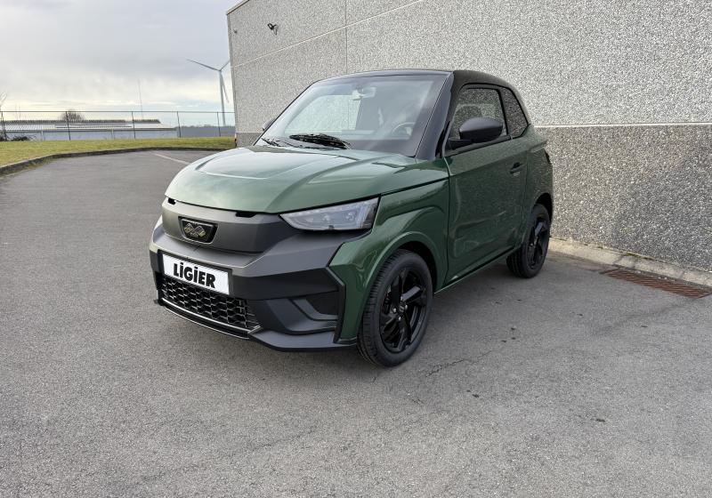 Ligier Js 50 C Elite avec direction assistée et Carplay