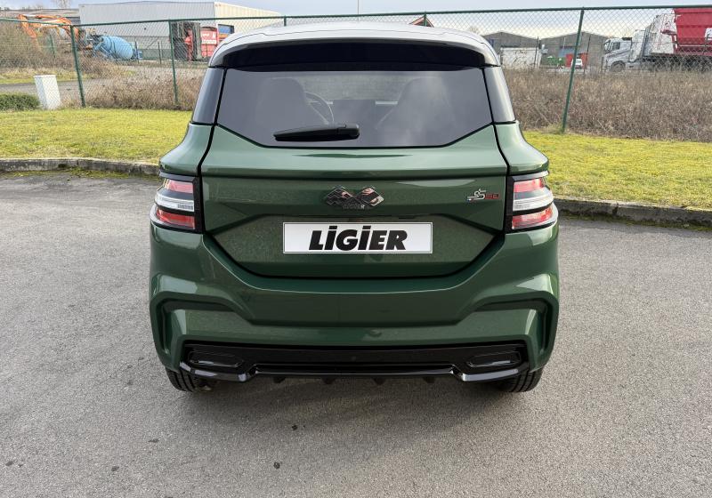Ligier Js 50 C Elite avec direction assistée et Carplay