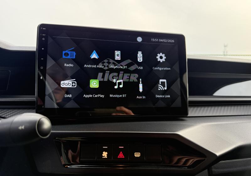 Ligier Js 50 C Elite avec direction assistée et Carplay