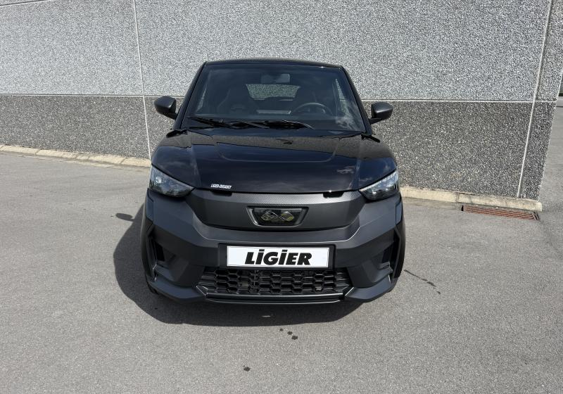 Ligier Js 50 C Elite Electrique 11kWh avec direction assistée, Clim et Carplay