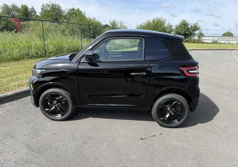 Ligier Js 50 C Elite Electrique 11kWh avec direction assistée, Clim et Carplay