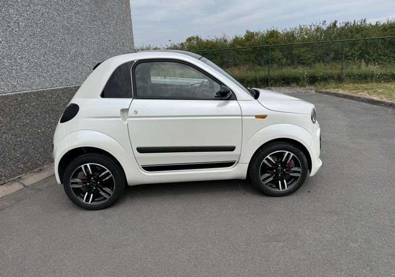 Microcar Dué 6 Plus Pack Design DCI Avec Direction Assistée